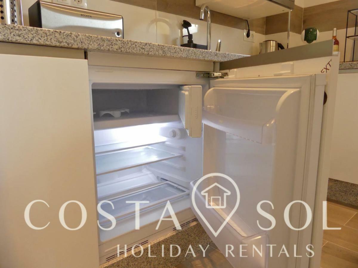 Apartamento Vacacional A 1 Minuto De La Playa - Carihuela Torremolinos Exterior photo